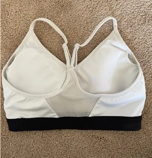 Nike Sports Bra thumbnail 2
