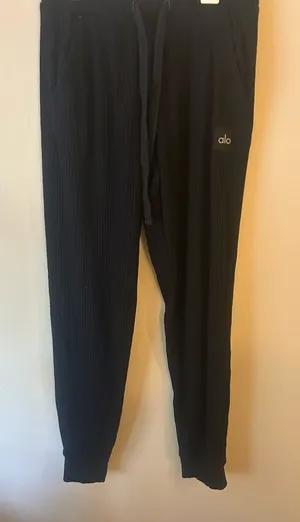 Alo Yoga Muse Jogger Sweatpants Ribbed thumbnail 1