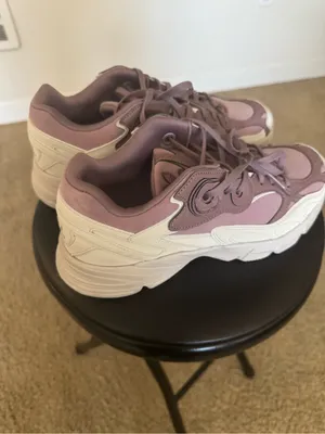 adidas Women's ASTIR shoes in Cream and Mauve thumbnail 3