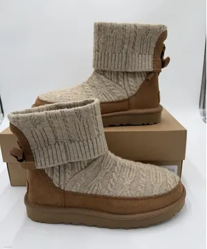 Women's UGG Classic Mini Cabelle Chestnut Suede/Knit Boot Sz 7 New In Box thumbnail 1