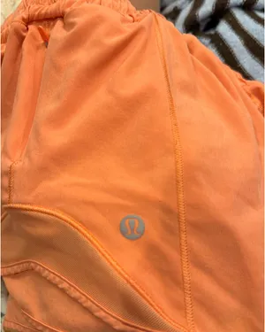 Lululemon Shorts 2.5" Hotty Hot Low-Rise thumbnail 3