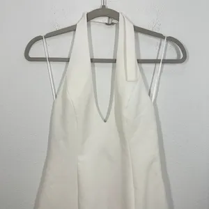 Edikted Claire Backless Halter Mini‎ Dress Cream NWT Bridal Bachelorette Party thumbnail 5