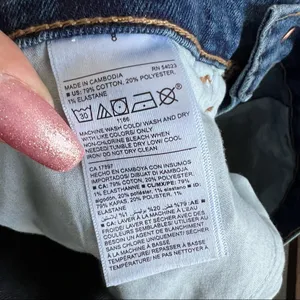 NWT Old Navy Denim Roll Hem Short Stretch Jean Shorts 8 thumbnail 7