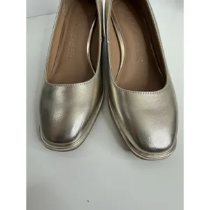 NEW Aerosoles Aurora Leather Wedges Gold Metallic Round Toe Size 9M Casual thumbnail 7
