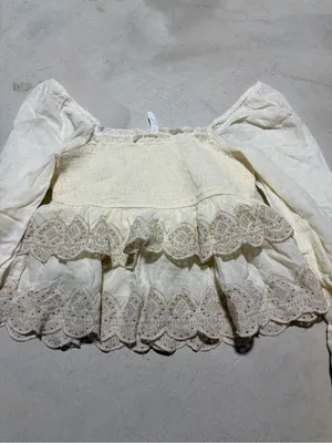 American Eagle Women’s Ivory Lace Tiered Peasant Top XS boho thumbnail 2
