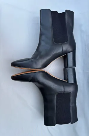 J.Crew Leather Chelsea Ankle Boots Black Block Heel Almond/Rounded Toe Size 9.5 thumbnail 1