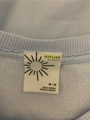 Offline By Aerie Light Blue Cropped Sweatshirt M Oversized Raw Hem Pullover thumbnail 4
