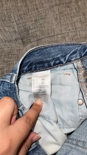 American Eagle Jeans Relaxed Mom 8 short thumbnail 7