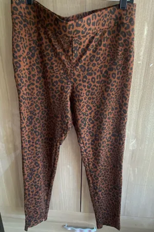 Joan Vass Women’s XL stretch Cheetah print paint thumbnail 1