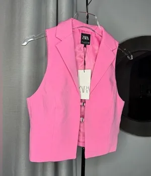 Zara Pink Structured Vest bloggers favorite and sold out everywhere thumbnail 1