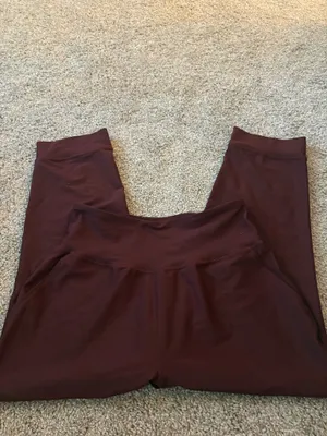 Maroon Old Navy Active Joggers thumbnail 3