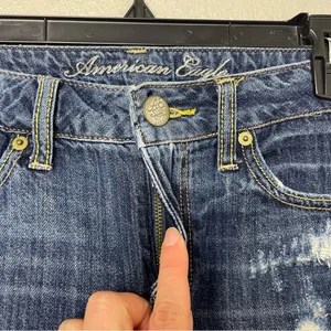American Eagle Outfitters 100% Cotton Dark Blue Denim Jeans Size 4 thumbnail 4