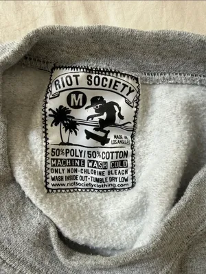 Riot Society Gray 'Koalafied to Party' Graphic Crewneck Sweatshirt. Size M thumbnail 4