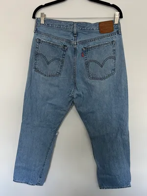 Levi's Wedgie Straight Distressed thumbnail 3