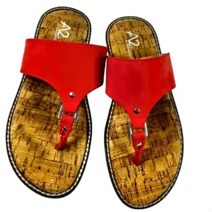 Women's Red Thong Sandals Size 6 thumbnail 3