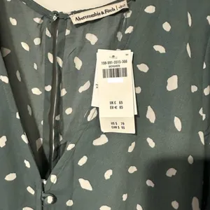 NWT Abercrombie & Fitch Womens Size XL Green Modern Polka Dot Mini Dress NEW thumbnail 4