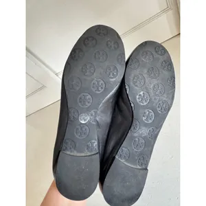 Tory Burch Reva‎ black ballet flats size 7M. Lightly worn thumbnail 8