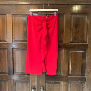 Zara Red Ruffle Midi Skirt M Medium NWT Ruched Draped High Waist Elegant Holiday thumbnail 3