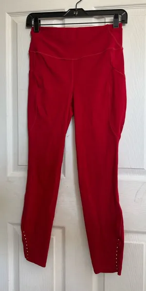 lululemon fast and free right in red thumbnail 1