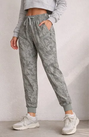 Cali Sport Gray Marble Print Joggers Size M Zip Pocket Athleisure Pants thumbnail 1