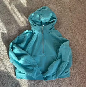 Lululemon Scuba Hoodie thumbnail 2