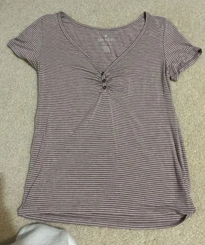 Striped V thumbnail 1