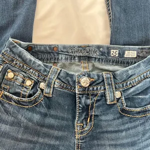 Miss Me Women's Boot Cut Jeans with Embellished Pocket thumbnail 4