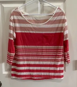American Eagle sm‎ quarter sleeve top thumbnail 1