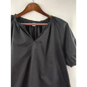 Women’s Old Navy Medium Black Short Sleeve Blouse thumbnail 2