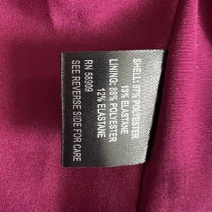 NWT Gianni Bini Mariah 3/4 Sleeve‎ Plunging V-Neck Burgundy Velvet A-Line Dress thumbnail 8