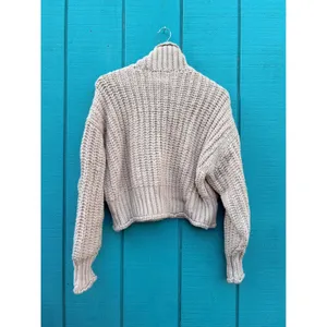 H M‎ Chunky Knit Turtleneck Sweater Beige Cropped Cozy Pullover Size S thumbnail 5