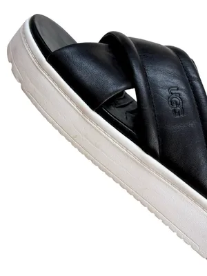 EUC UGG Leather Zanyne Criss Criss Sandals Black Size 9 thumbnail 3