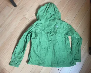 The North Face Green Rainjacket thumbnail 4