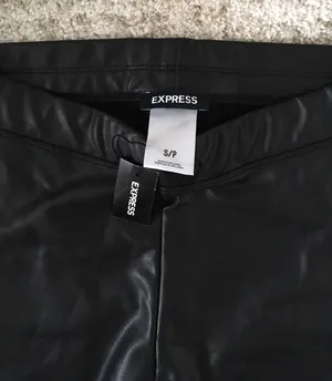 Express NWT high waisted faux Thermal leather pull on leggings Size S thumbnail 5