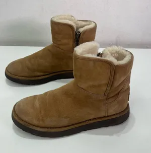 UGG Abree Women's 6 Chestnut Suede Side Zip Mini Boots 1016548 thumbnail 1