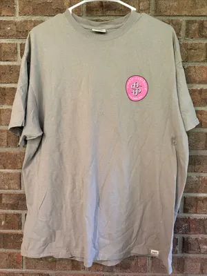 Simply Southern Light Gray Short Sleeve Tee with Pink Chest Emblem thumbnail 1