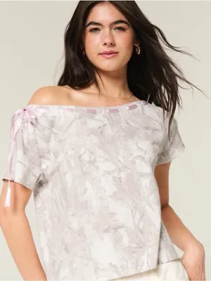 HOLLISTER - XL - women’s camo off the shoulder top thumbnail 1
