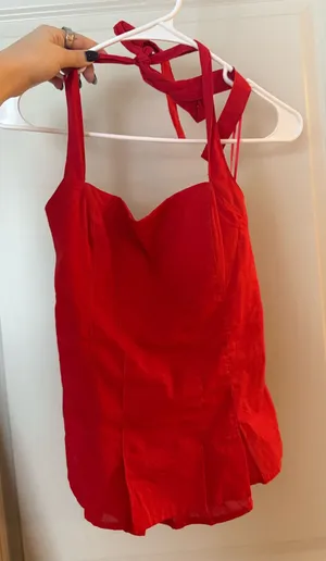 Hollister Halter Top thumbnail 1