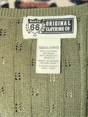 2000s vintage style dark forest green diamond like pattern long sleeve henley thumbnail 11