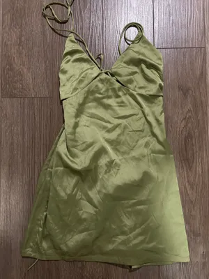 Beginning Boutique Green Mini Dress Homecoming thumbnail 1