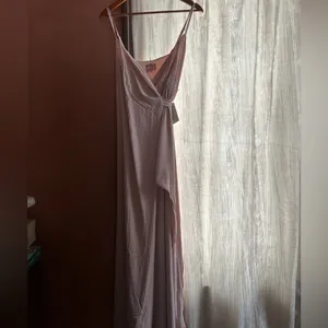 Show Me Your Mumu‎ Liz Maxi Dress Strappy Wrap Dusty Blush Crisp Pink NWT XS thumbnail 3