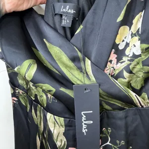 NEW Lulus Black Floral Satin Surplice V-Neck Strappy Back Maxi Dress, Large thumbnail 8