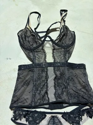 Victoria’s Secret lace corset bustier set panties lace small thumbnail 2