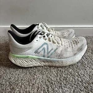 New Balance Fresh Foam X 1080v12 Women’s Size 10.5 Running Shoe White/Blue/Green thumbnail 4