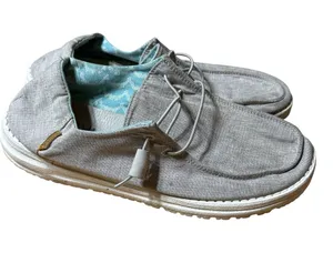 HEYDUDE Wendy Gray Chambray Slip On Loafers Women's Size 8 Lightweight Comfort thumbnail 1
