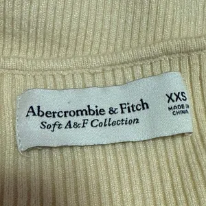 Abercrombie & Fitch Yellow Rib Knit Long Sleeve Pullover Crop Sweater Top Sz XXS thumbnail 3