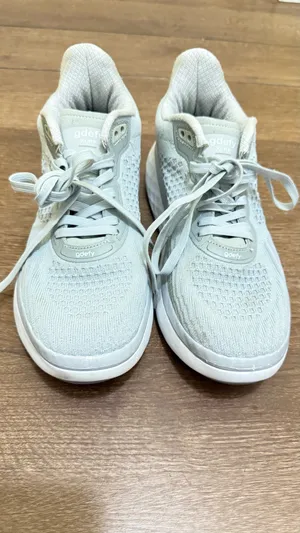 STAINED Gravity Defyer Womens XLR8 Running Shoe White Gray Size 9 thumbnail 2