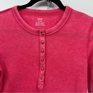 Aerie Henley thermal women’s M red waffle knit distressed neckline long sleeve thumbnail 13