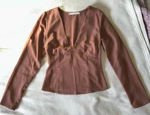 Abercrombie Long Sleeve Top thumbnail 1