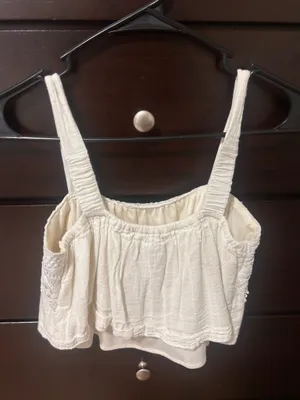 Cropped White Tank Top thumbnail 3